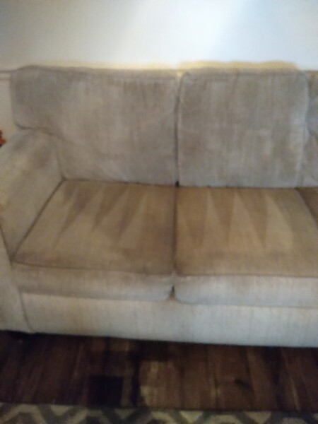 Before & After Upholstery Cleaning in Gulfport, MS (5)